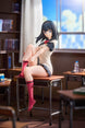 Gros plan sur les accessoires et les finitions de la statuette Rikka Takarada