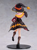 Statuette Megumin Luminous Box avec son bâton magique et chapeau