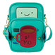 Détail du design BMO sur le sac Loungefly Adventure Time