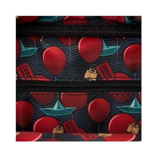 Sac bandoulière Loungefly Pennywise IT, vue de l'intérieur ouvert