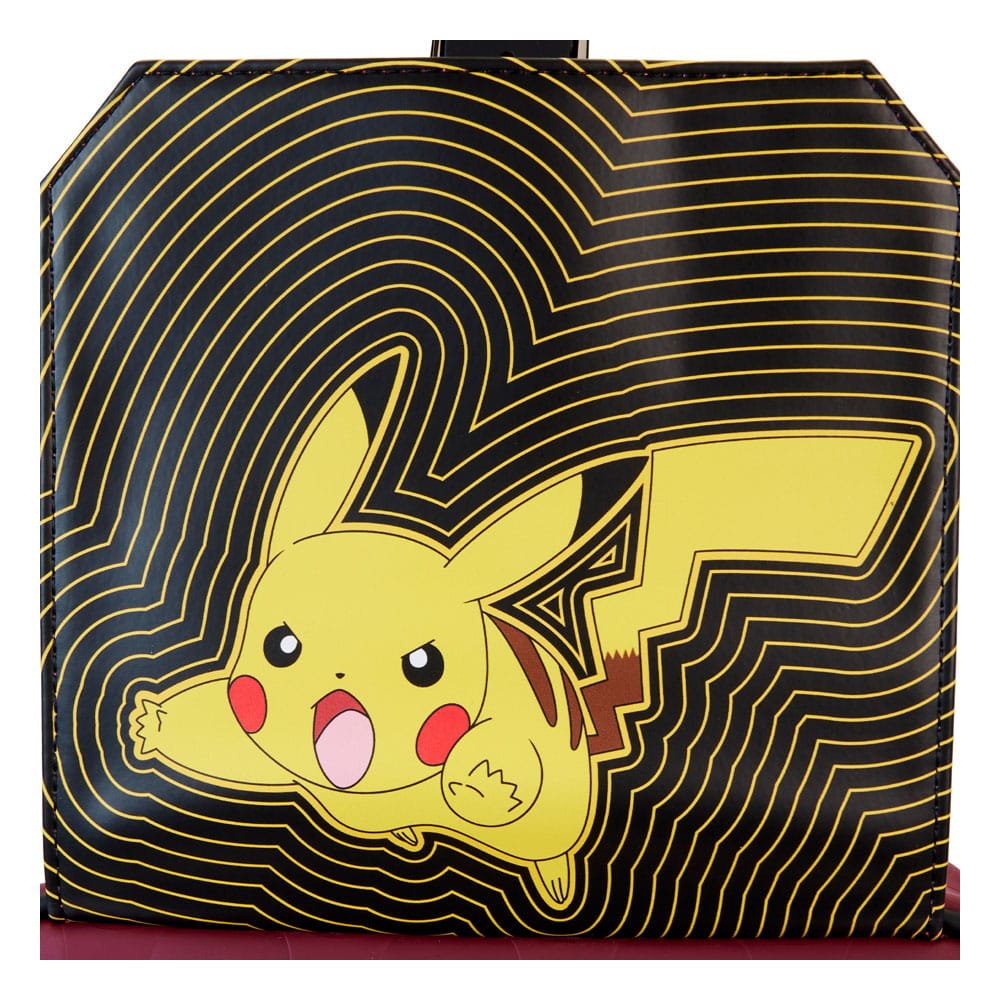 Logo Loungefly et licence officielle sur le sac Pokémon