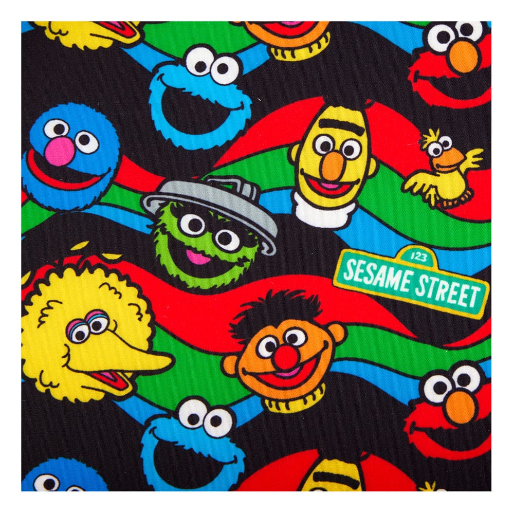 Détail du visage d'Elmo sur le sac Loungefly