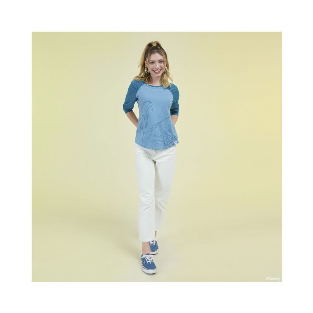 Gros plan sur la texture 100% coton du T-shirt Loungefly