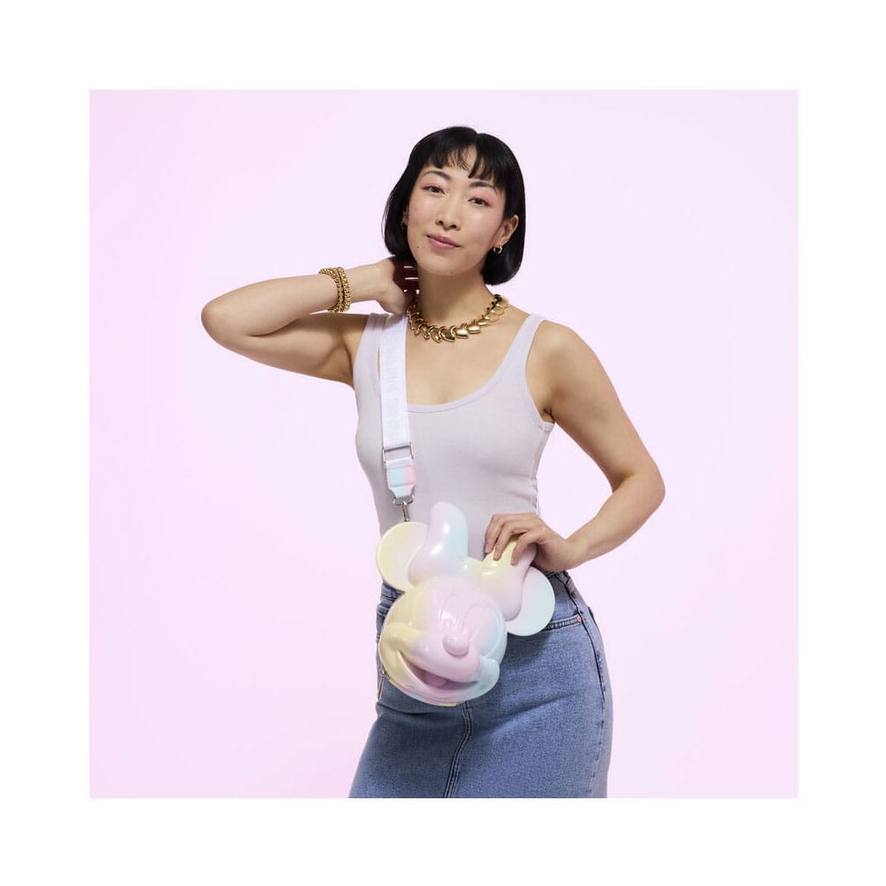 Étiquette officielle Disney et Loungefly à l'intérieur du sac