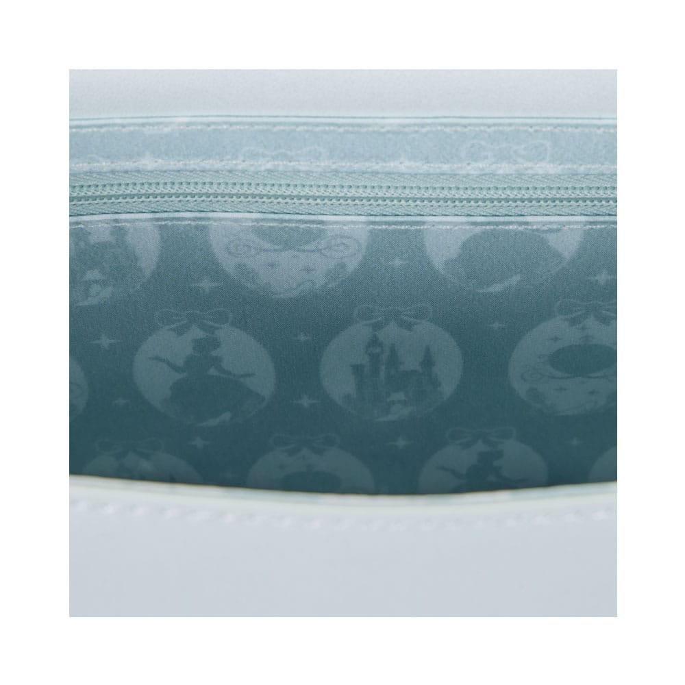 Détail de la fermeture éclair et des ornements du sac Loungefly Cendrillon