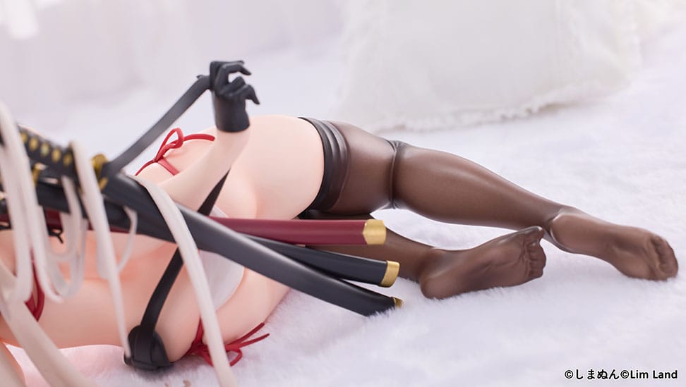 La tapisserie tapis rond bonus incluse avec la statuette Kuzuko-Chan.