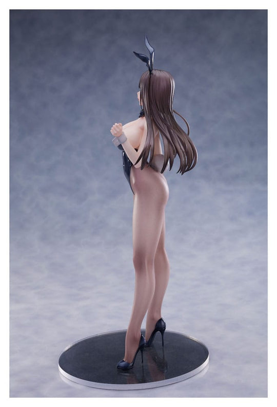 Comparaison des deux options de pieds de la statuette Bunny Girl