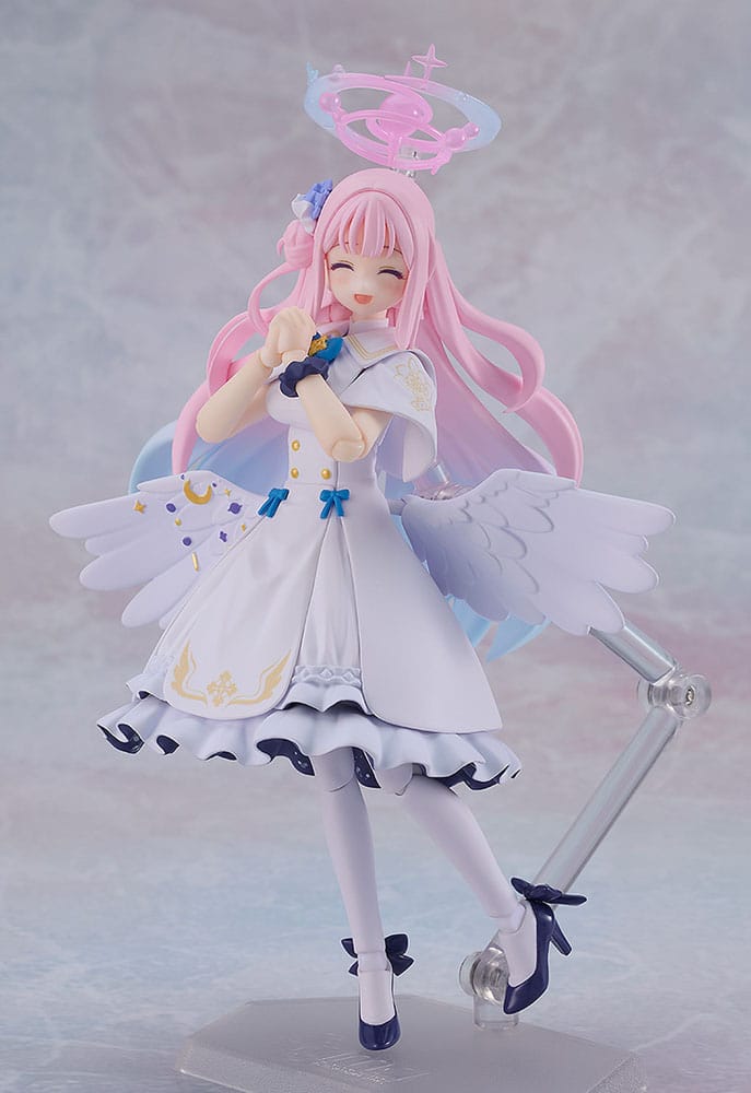 Vue d'ensemble de la figurine Mika Misono Blue Archive et ses accessoires