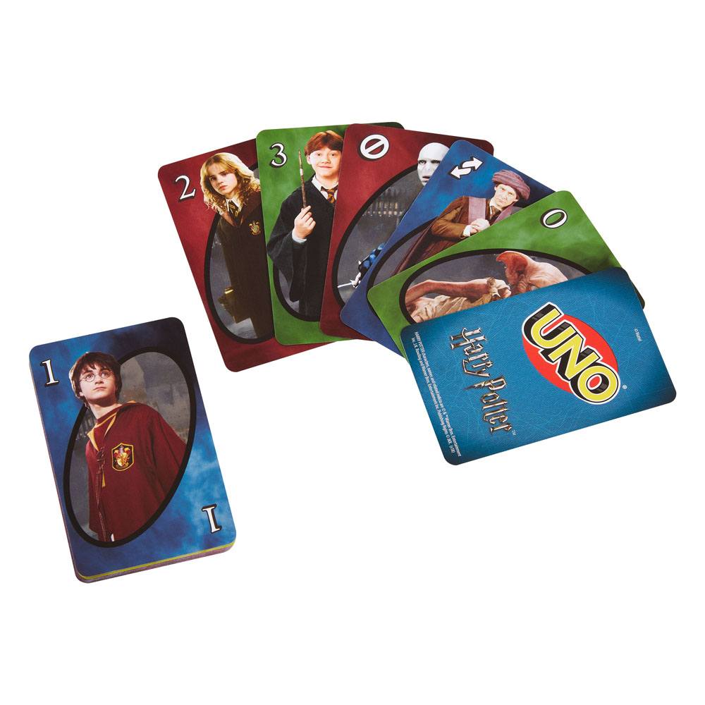 La carte action spéciale Choixpeau Magique du jeu UNO Harry Potter