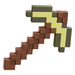 Pioche en Or Minecraft Mattel vue de face, détails authentiques