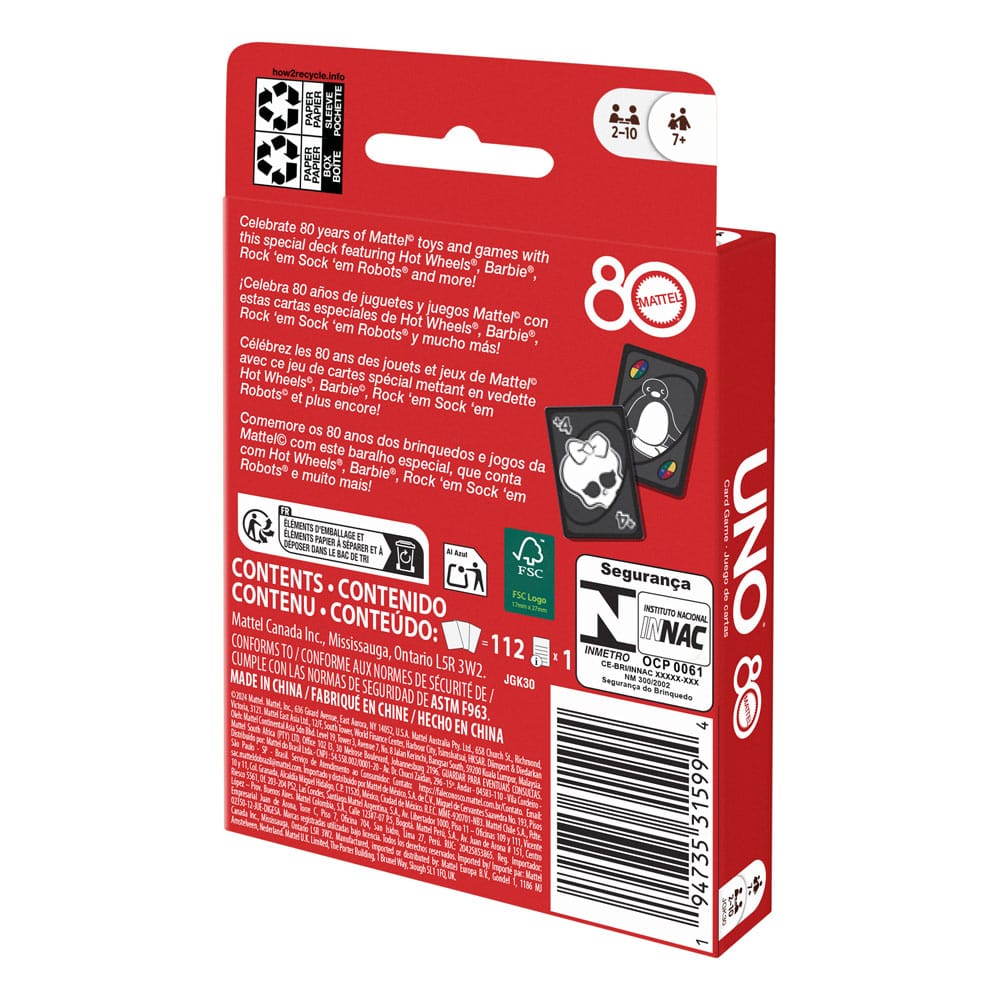 Famille jouant au jeu de cartes UNO Mattel 80th Anniversary