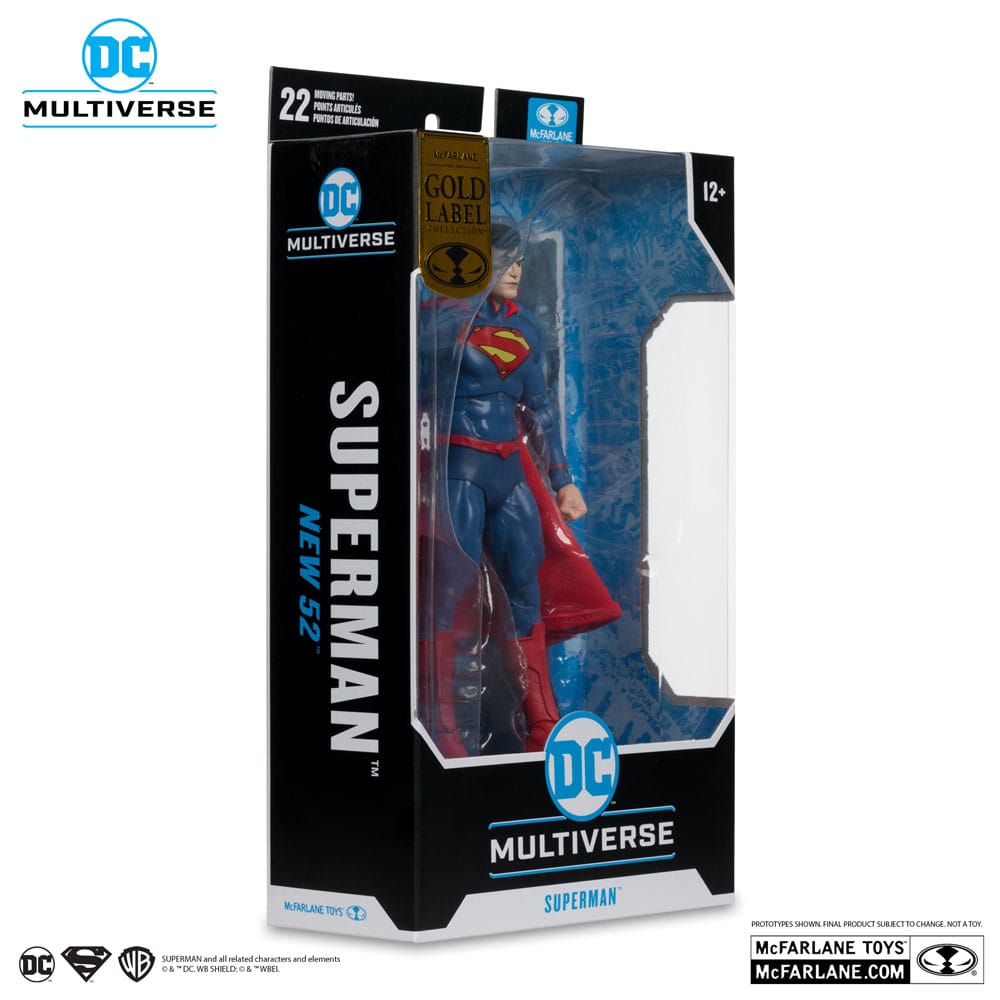 Figurine Superman The New 52 Gold Label en action