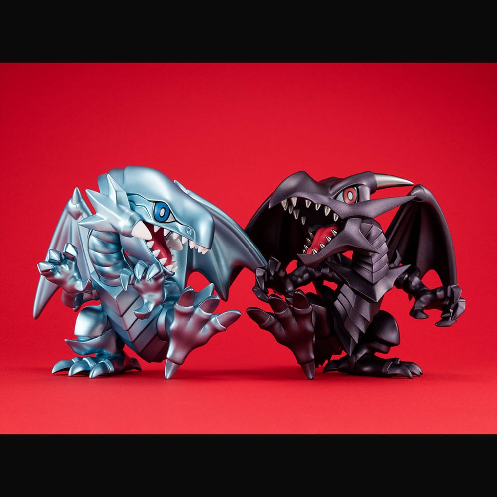 Détail de la statuette Red Eyes Black Dragon Yu-Gi-Oh! par Megahouse