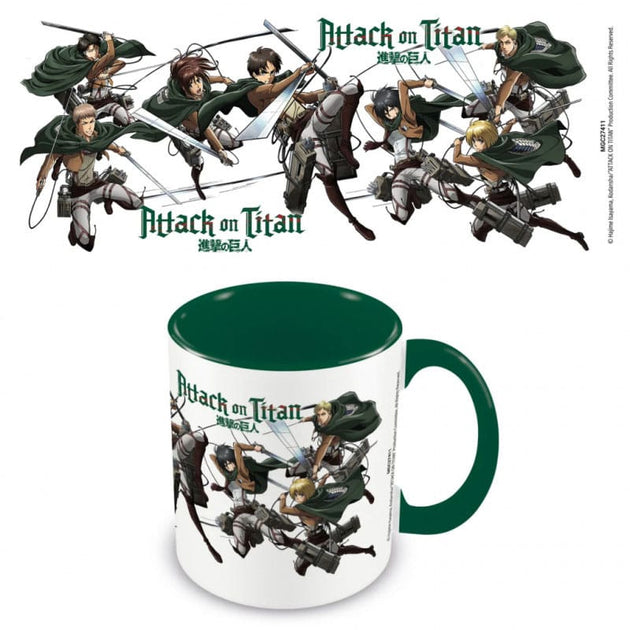 Mug Attack on Titan Personnages Saison 3 officiel Pyramid International en céramique, montrant les héros de l'anime