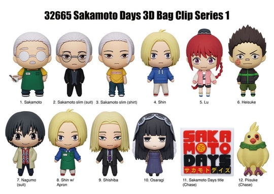 Gros plan sur un porte-clés 3D Sakamoto Days en PVC