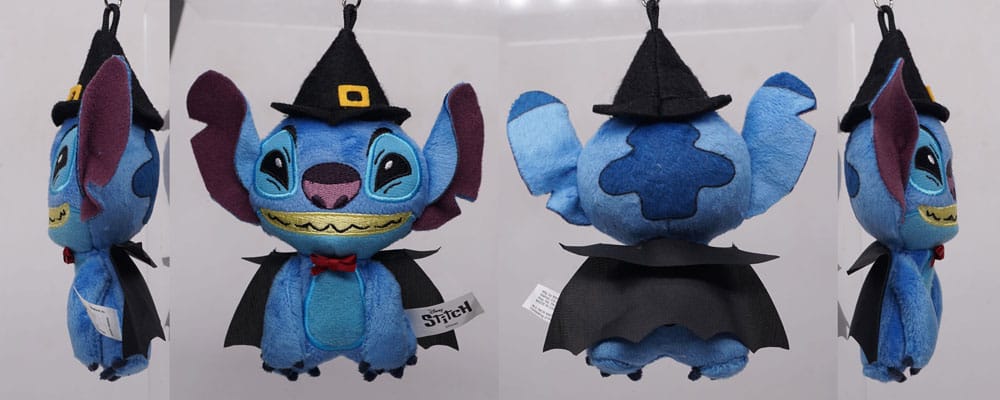 Présentoir de porte-clés Stitch avec le logo Lilo & Stitch visible