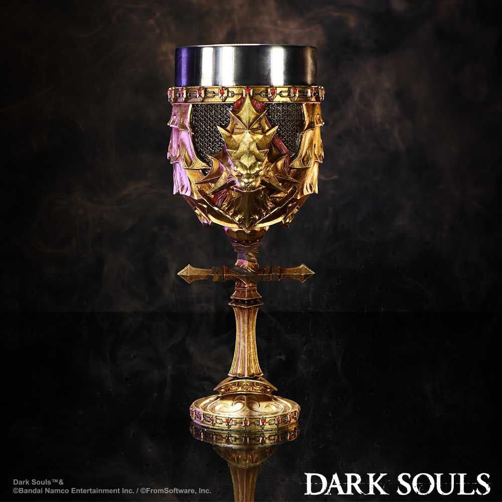 Détail du calice Dark Souls Ornstein en résine, peint à la main