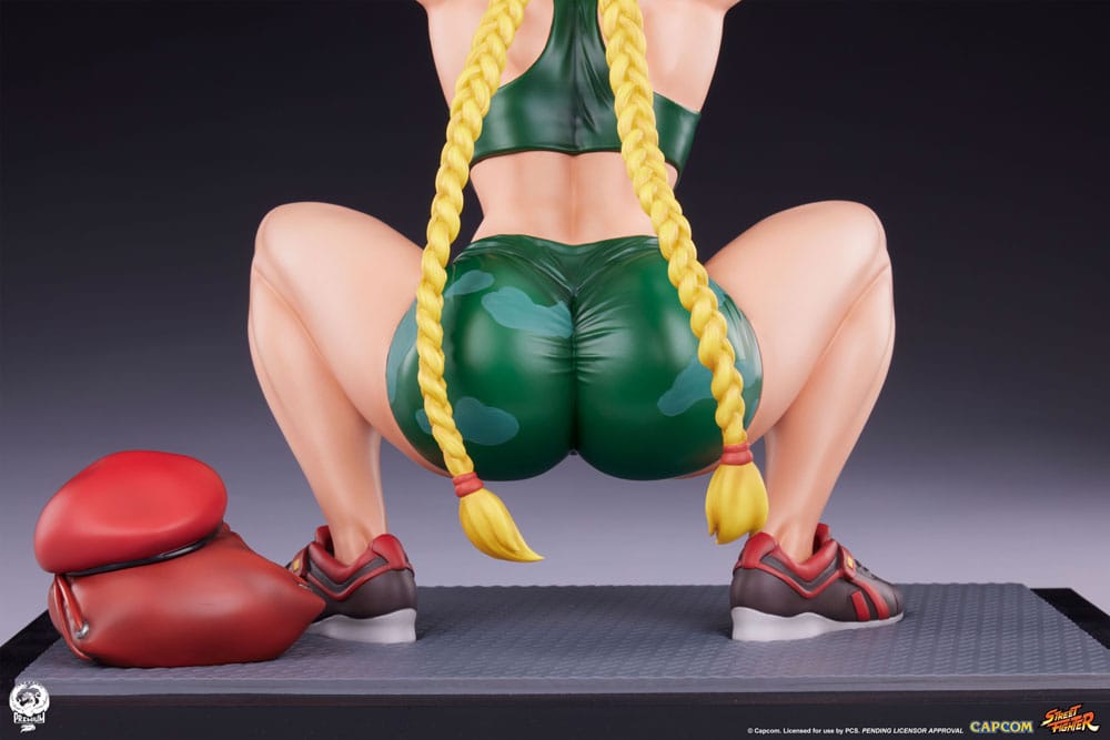 Figurine Cammy Powerlifting - Vue d'ensemble avec certificat