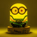 Lampe figurine Minions Bob de Paladone, vue de côté, montrant les détails du personnage