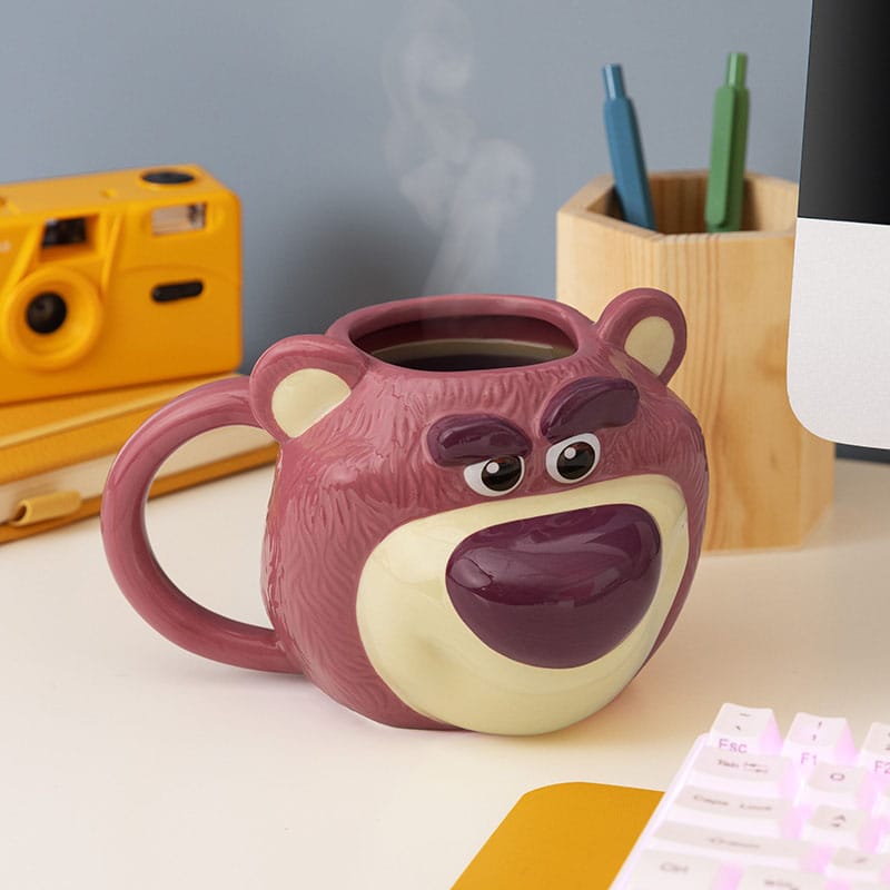 Mug Lotso Toy Story présenté dans son emballage officiel Paladone.