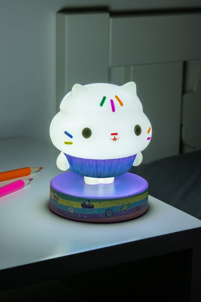 Lampe Cakey Cat de Gabby's Dollhouse, détail du visage et des oreilles, lumière douce