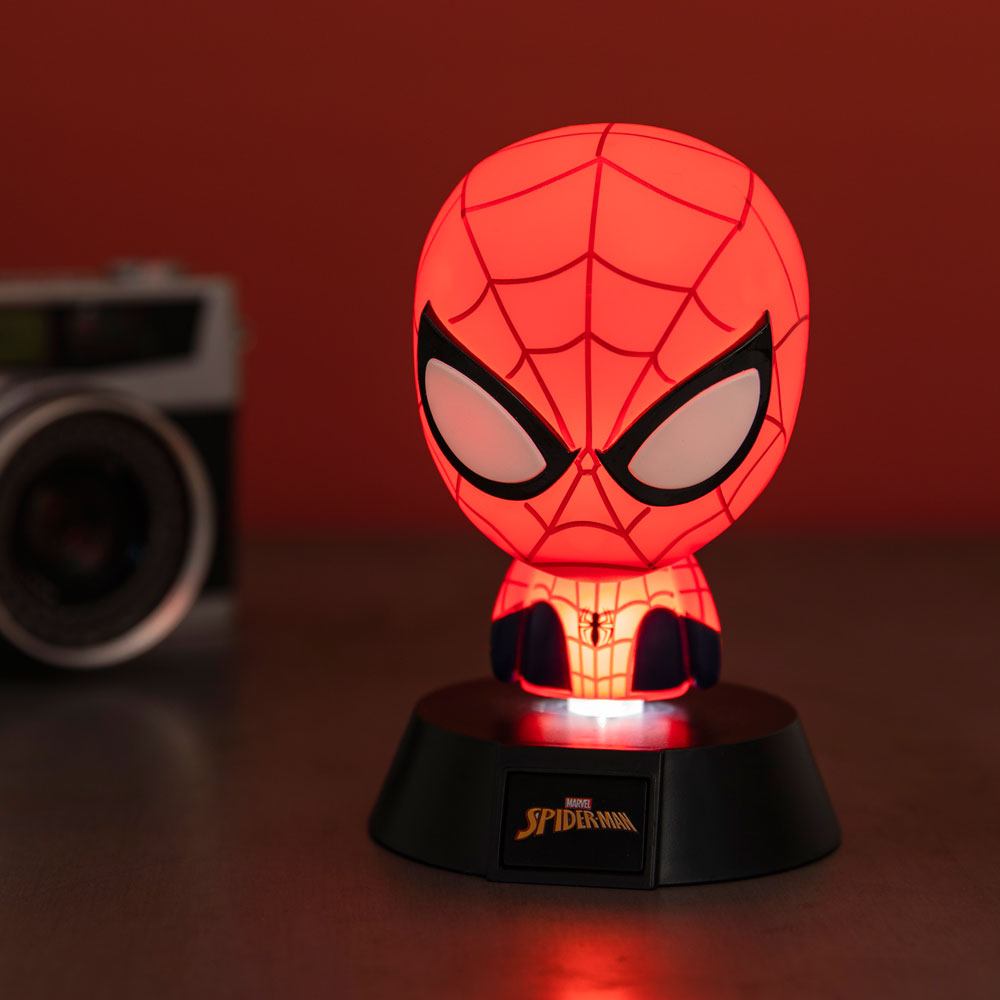 Veilleuse 3D Spider-Man Marvel dans son emballage boîte-fenêtre
