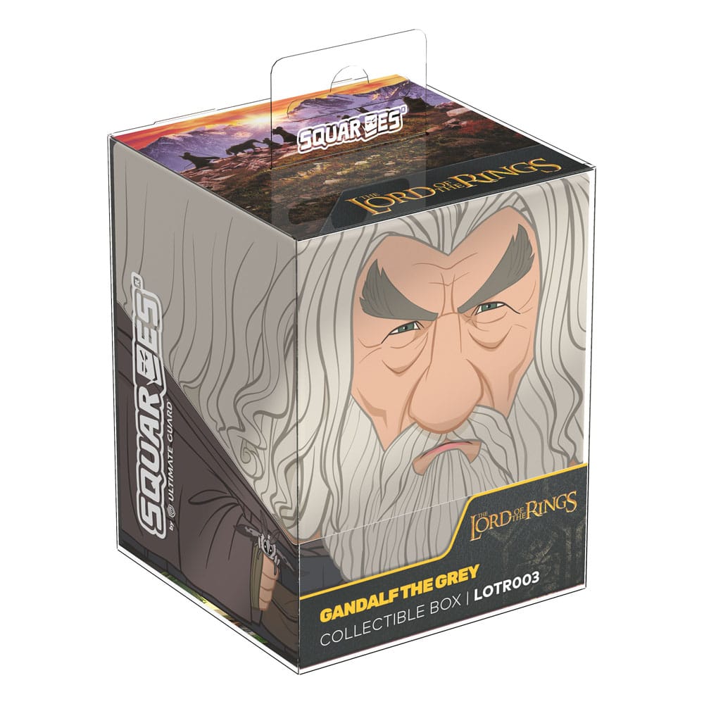 Squaroe Gandalf le Gris posée sur une table de jeu avec des cartes