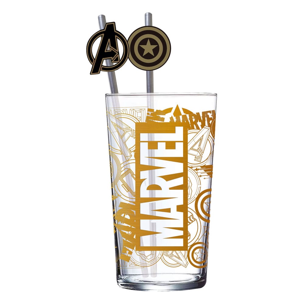 Verre tumbler Marvel Avengers avec logo et pailles métal, vue de face.