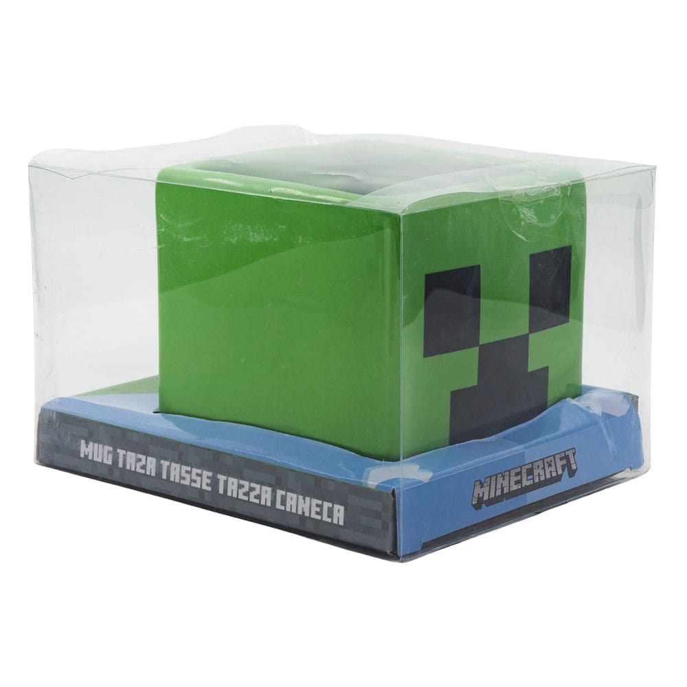 Mug Minecraft 3D Creeper Face de profil, montrant le design détaillé