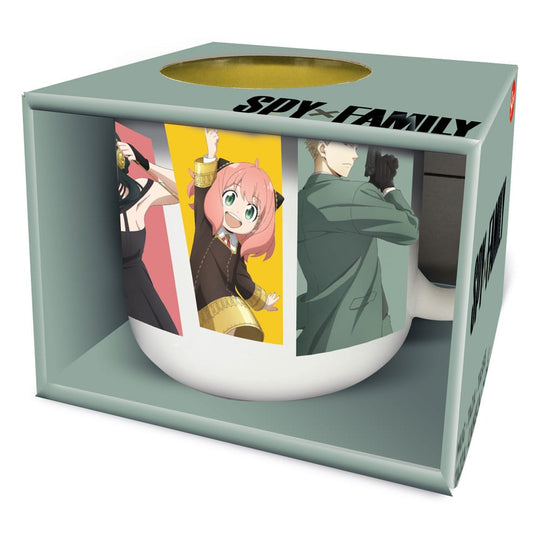 Mug officiel Spy x Family de 355 ml par Stor, avec illustration des personnages Anya, Loid et Yor Forger.