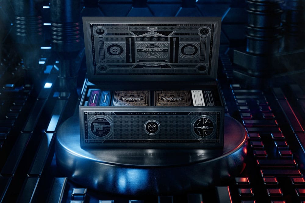 Détail des 6 decks de cartes Theory11 Star Wars, incluant les éditions Gold Foil