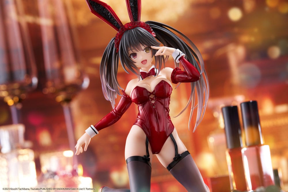 Figurine Kurumi Tokisaki Bunny Ver. Taito Prize vue de profil
