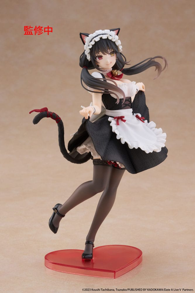Statuette Kurumi Tokisaki Cat Ear Maid Ver. en pose dynamique, vue de trois quarts