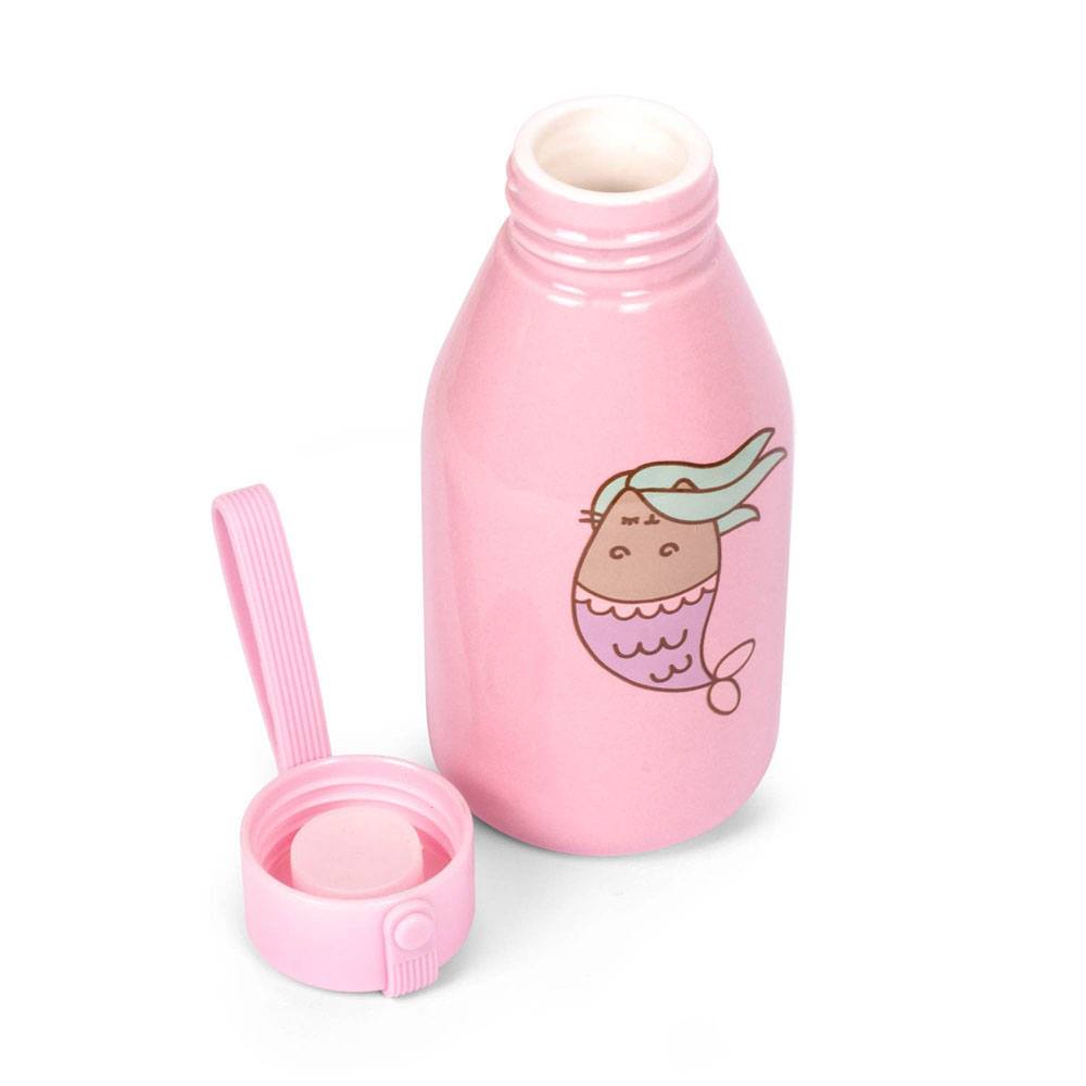 Mug de voyage Pusheen Sirène en situation, facile à transporter
