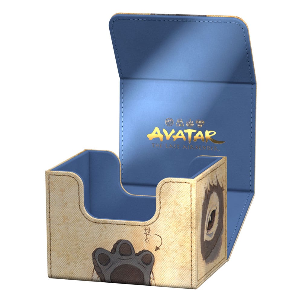 Pile de cartes double-sleeve à l'intérieur de la boîte de deck Ultimate Guard Appa