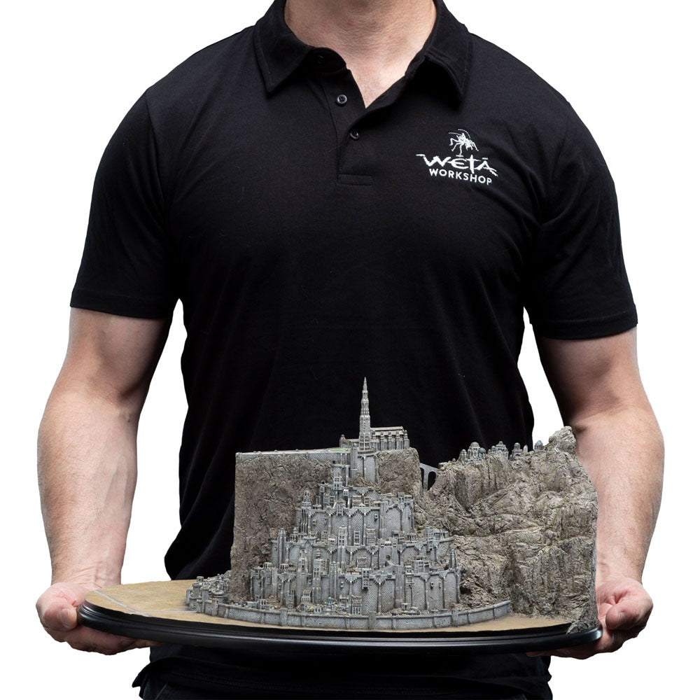 Minas Tirith Weta Workshop, vue arrière de la statuette détaillée
